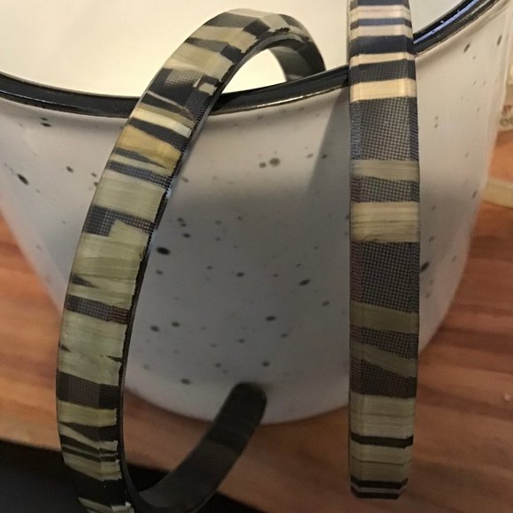 Bear grass Skinny Bracelet - Picture 1 of 1